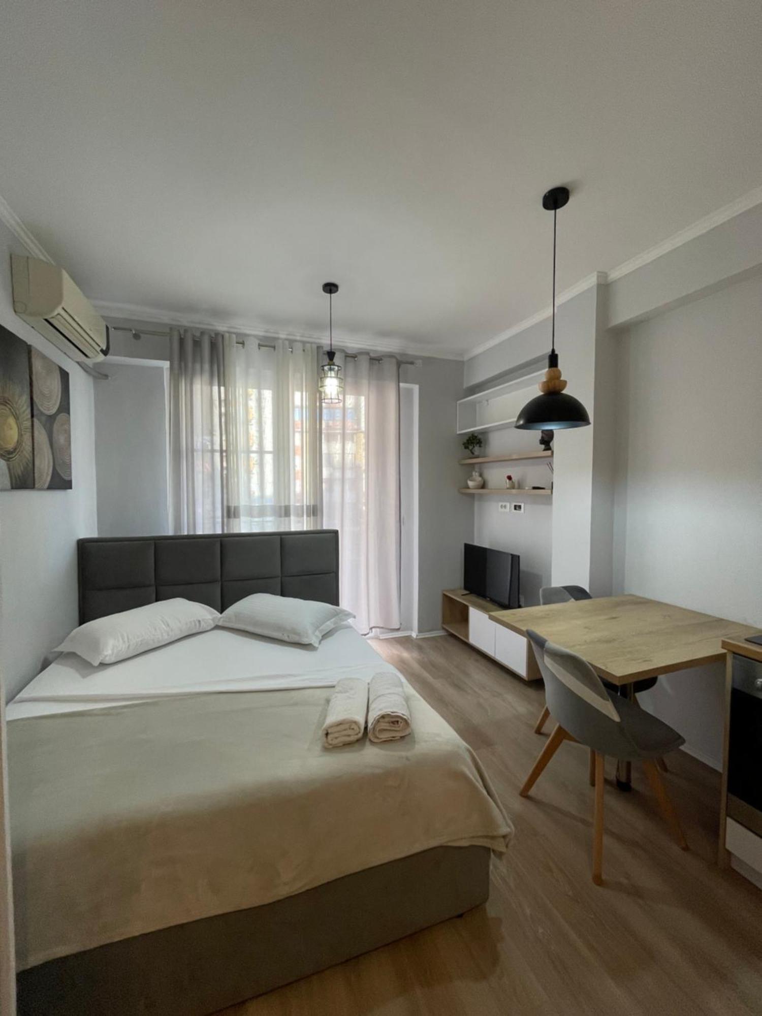 Tirana Sunshine Apartment Exterior photo